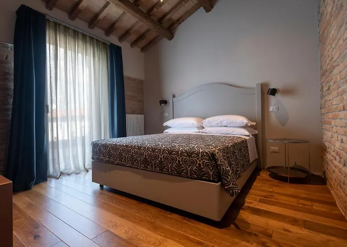 Sei Sequoie Nature&charme 4*