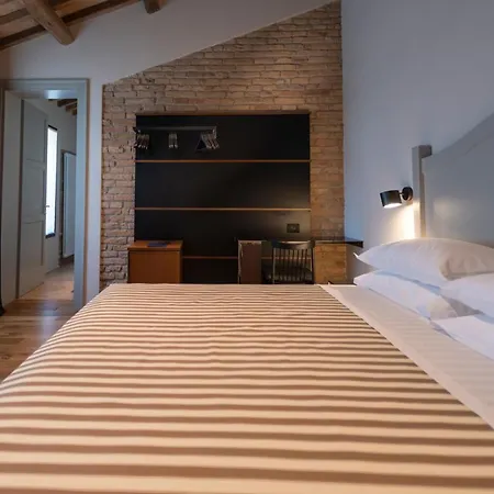 Sei Sequoie Nature & Charme Bed & Breakfast Ravenna