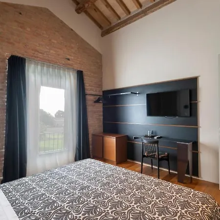 Sei Sequoie Nature & Charme 4*