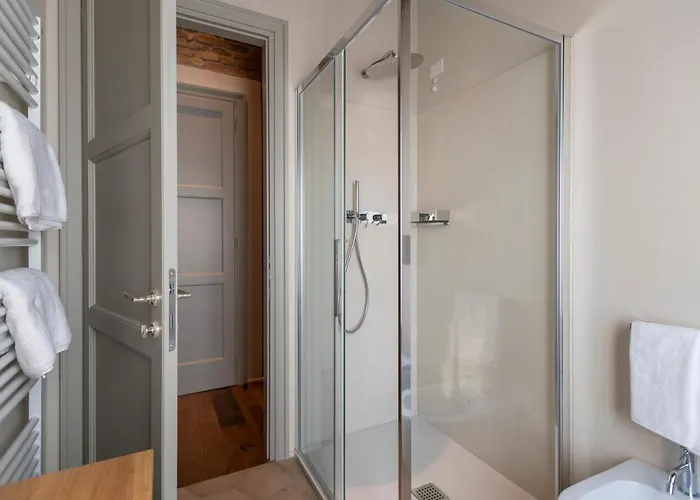 Sei Sequoie Nature & Charme